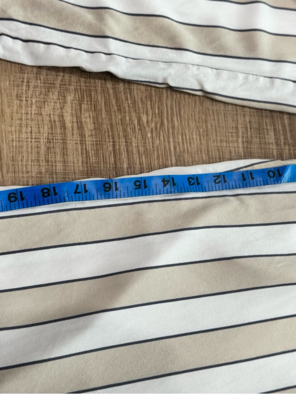 Abercrombie & Fitch Cream Wide-Leg Striped Button-Front Pants - Picture 6 of 8